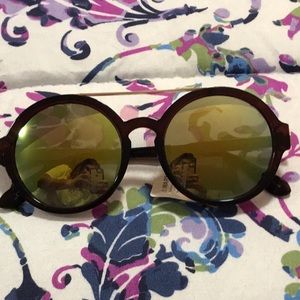 Joe’s Jeans Sunglasses